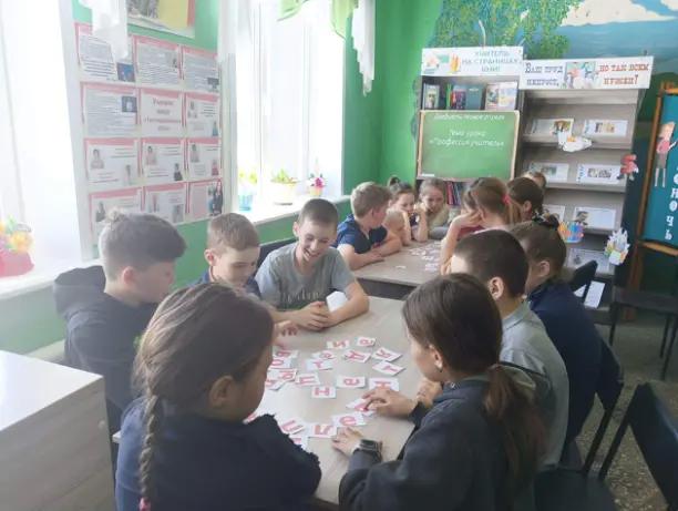 Толстодубровская 9